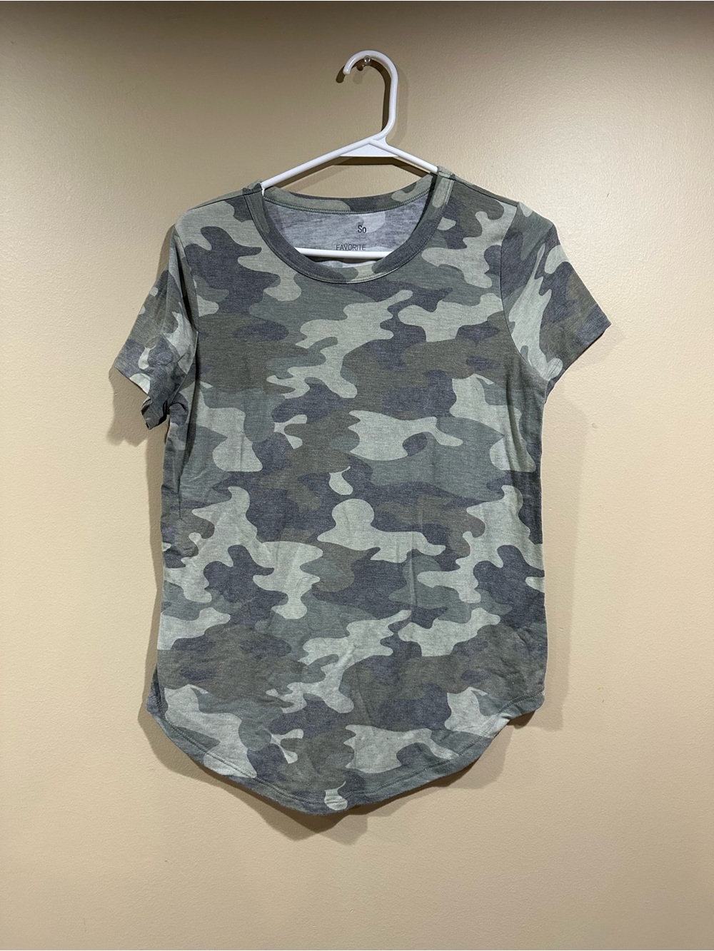 SO Camouflage Short Sleeve Tee in Green and Gray